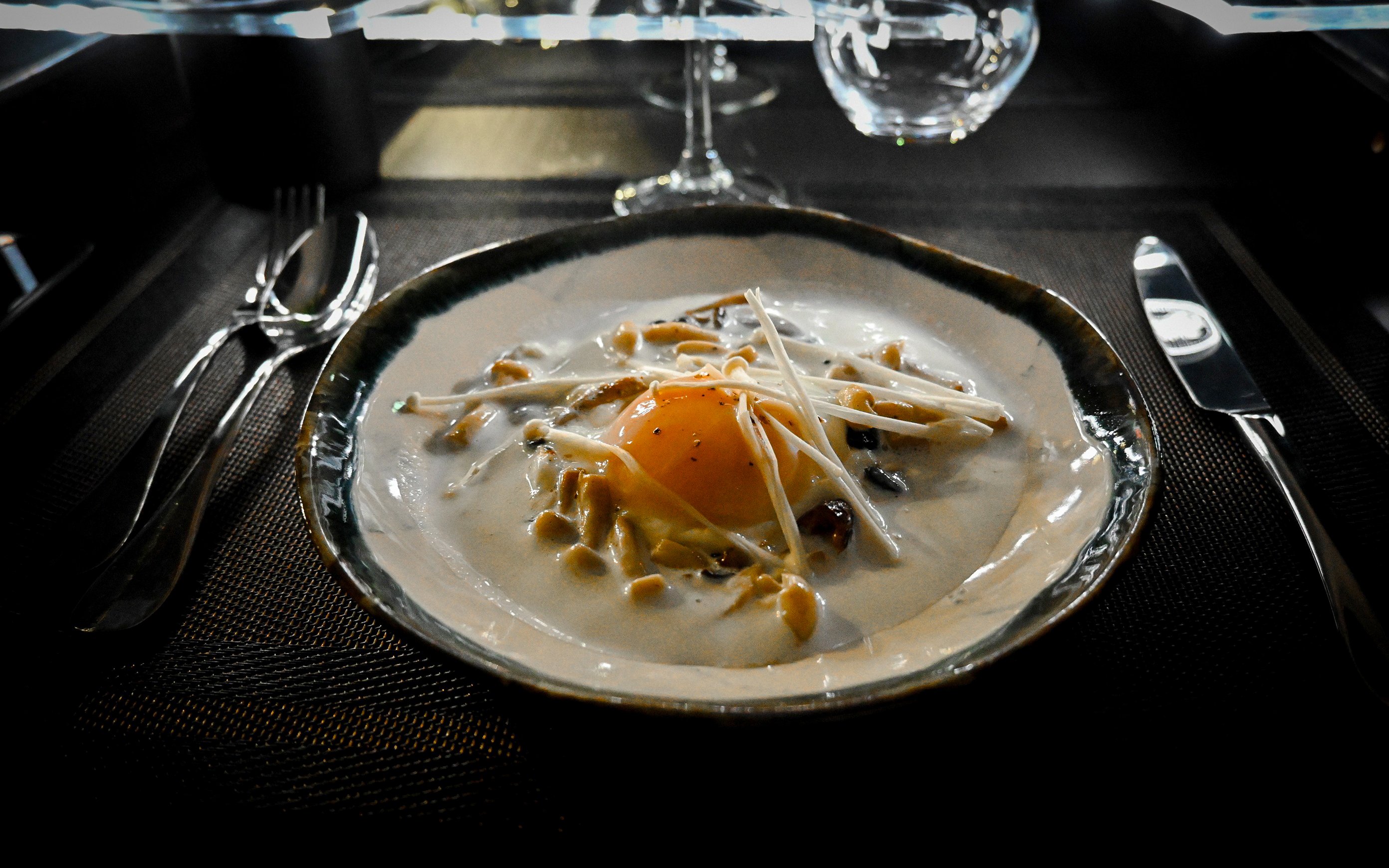 Oeuf dish served on Bustronome bus tour in Dubai.