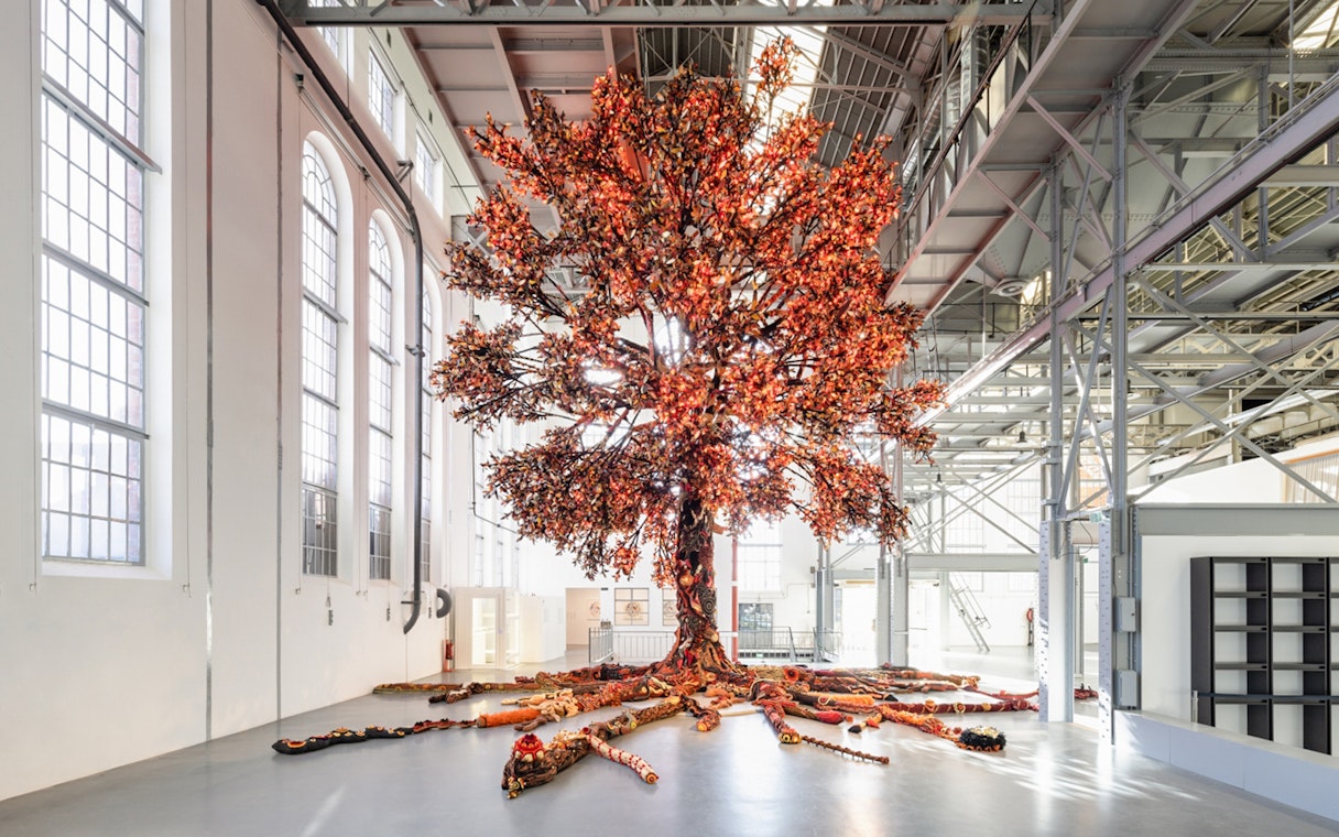 Sculptural tree installation inside MAAT Gallery, Lisbon.