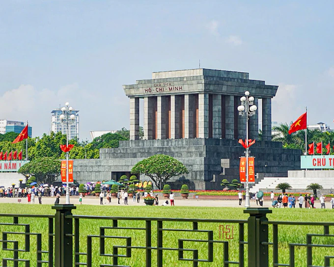 Hanoi City Half-Day Guided Tour with Transfers