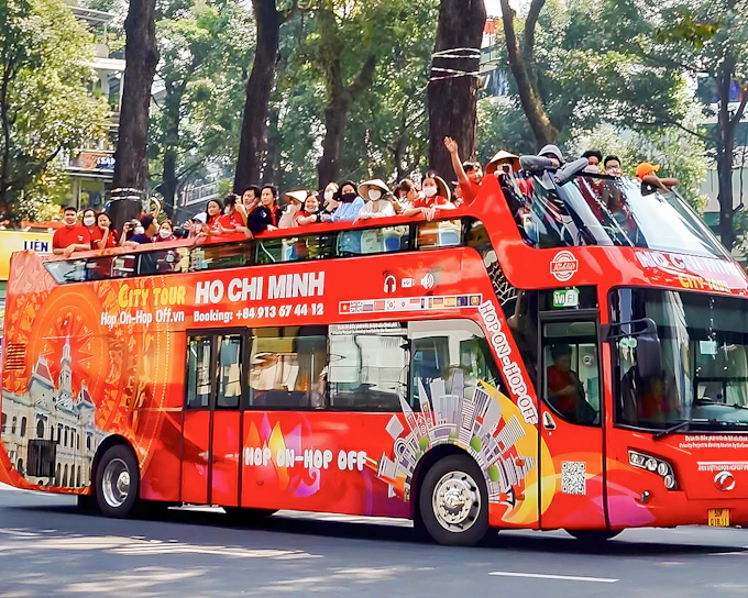 Hop-on Hop-off Vietnam: Ho Chi Minh Hop-on Hop-off Bus Tour