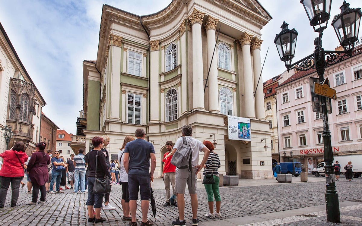 6-hr guided tour of prague old town, vltava river cruise & prague castle sightseeing with lunch-2 6-hr guided tour of prague old town, vltava river cruise & prague castle sightseeing with lunch-2