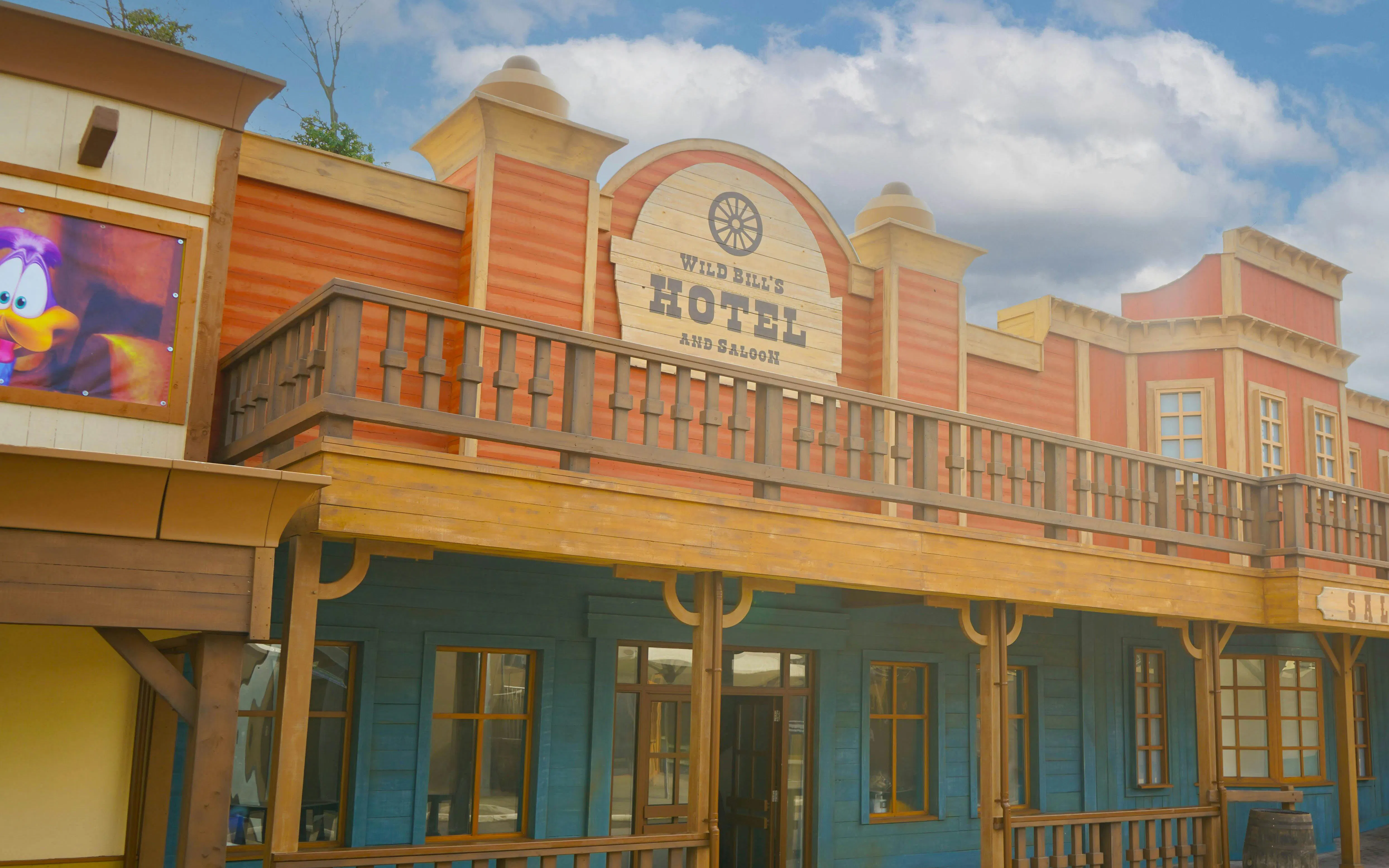 Wild West-themed hotel facade at Drayton Manor.