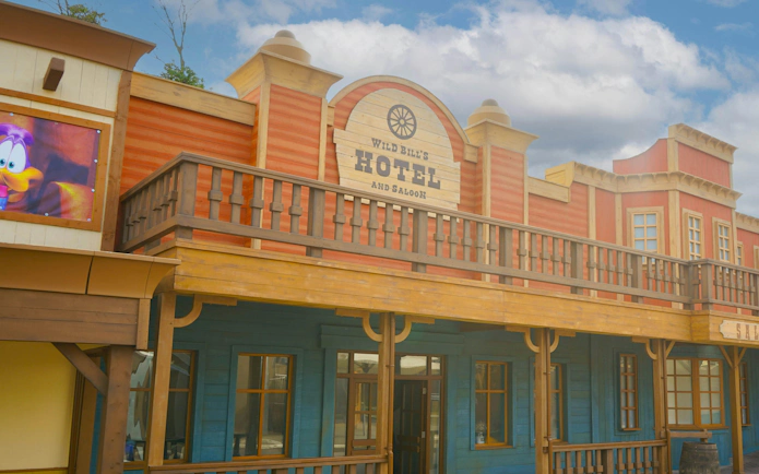 Wild West-themed hotel facade at Drayton Manor.