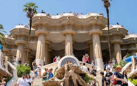 wycieczka z przewodnikiem po parku güell w małej grupie-2