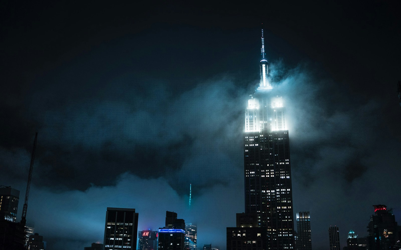 Empire State Building tower lights