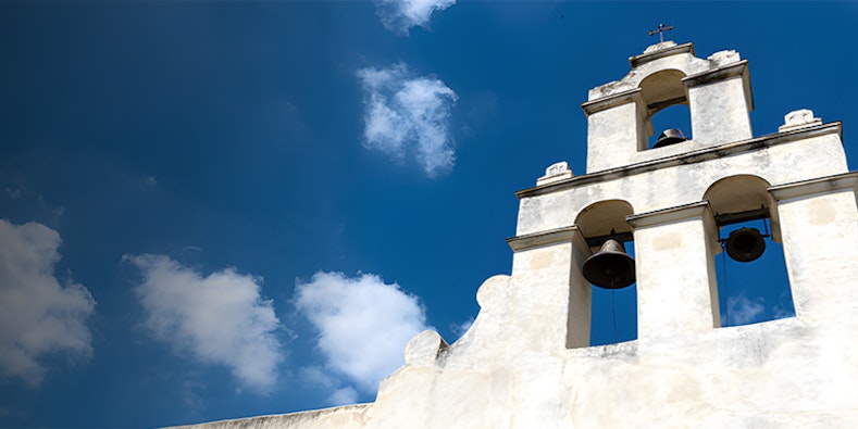 Descoperiți cele mai interesante atracții în San Antonio