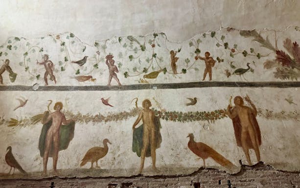Fresco of figures and birds from Roman Houses of the Celio Hill Underground.