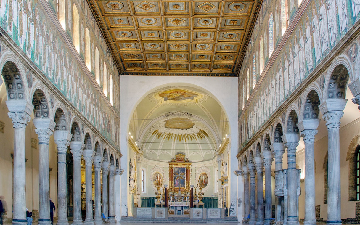 Mosaics and columns inside Basilica di Sant'Apollinare Nuovo, Ravenna.