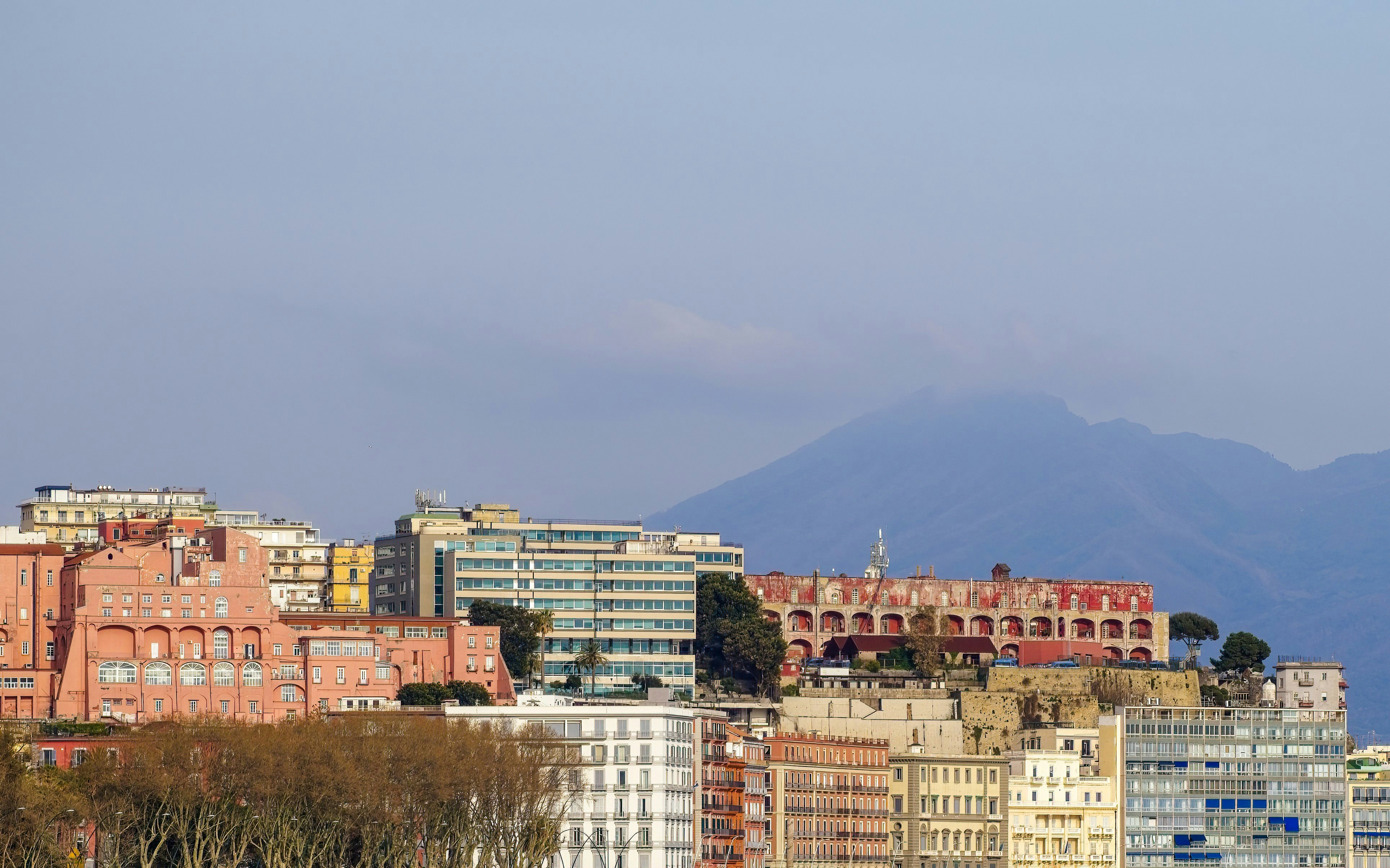 Via Francesco, Naples