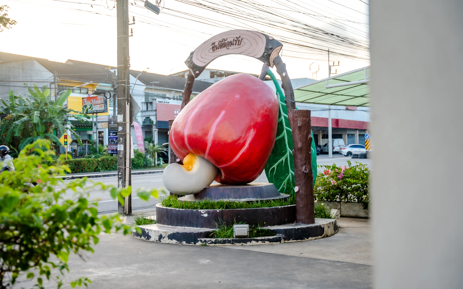 Phuket Guided City Tour with Hotel Transfers Image 10