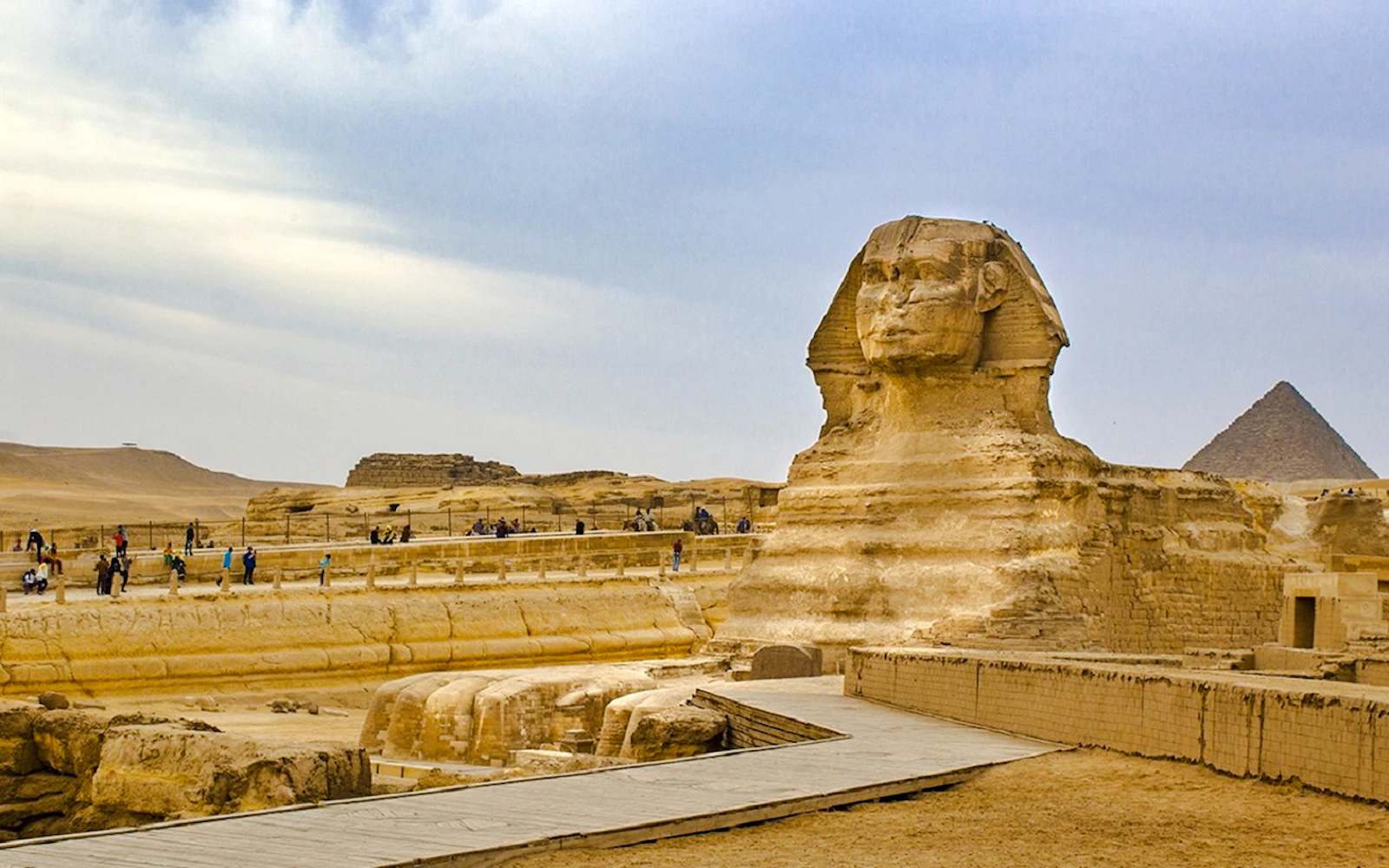 Cairo Guided Tour: Giza Pyramids, Sphinx, Egyptian Museum & Khan el-Khalili