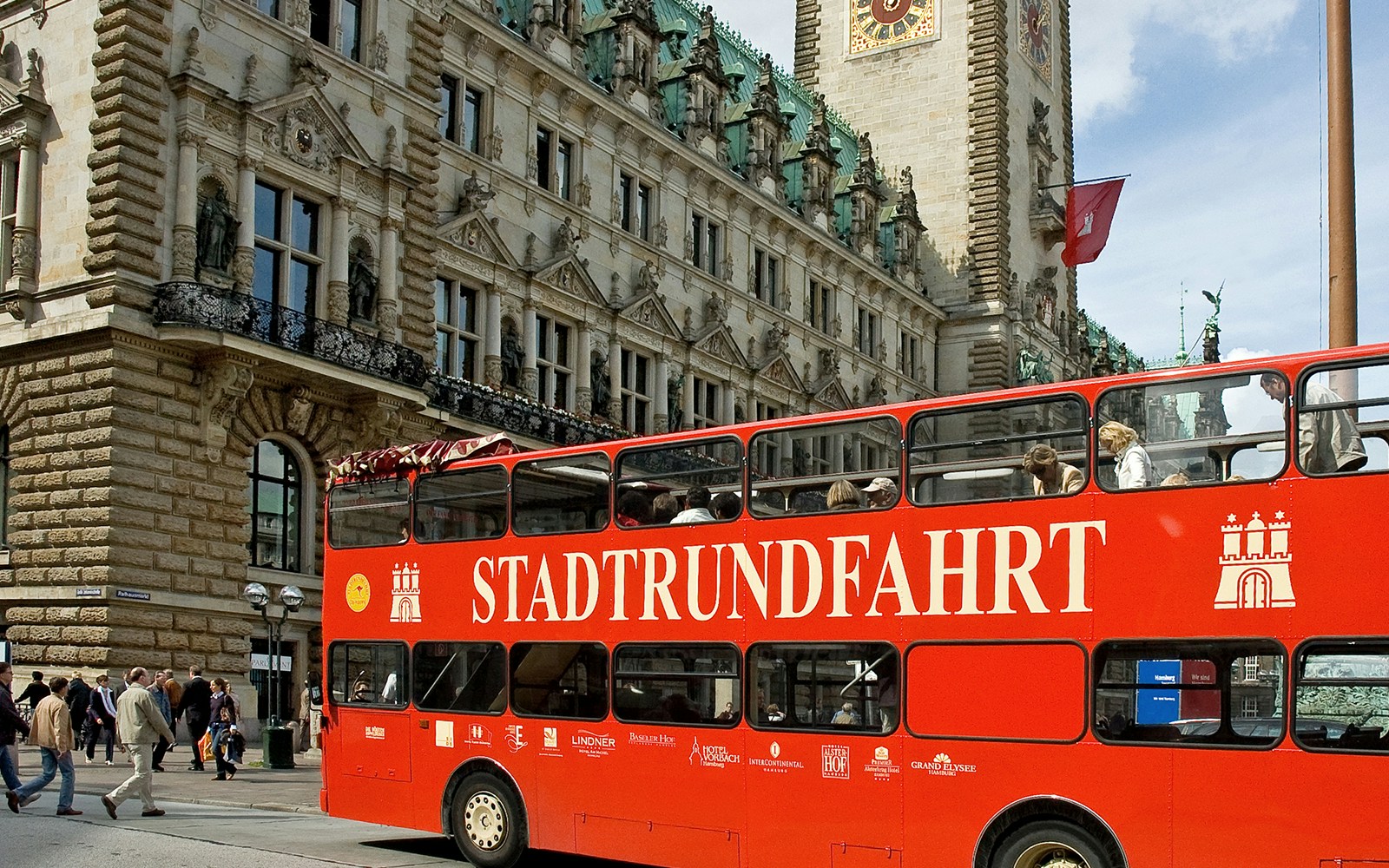 Hop on hop off bus in Hamburg City Hall 