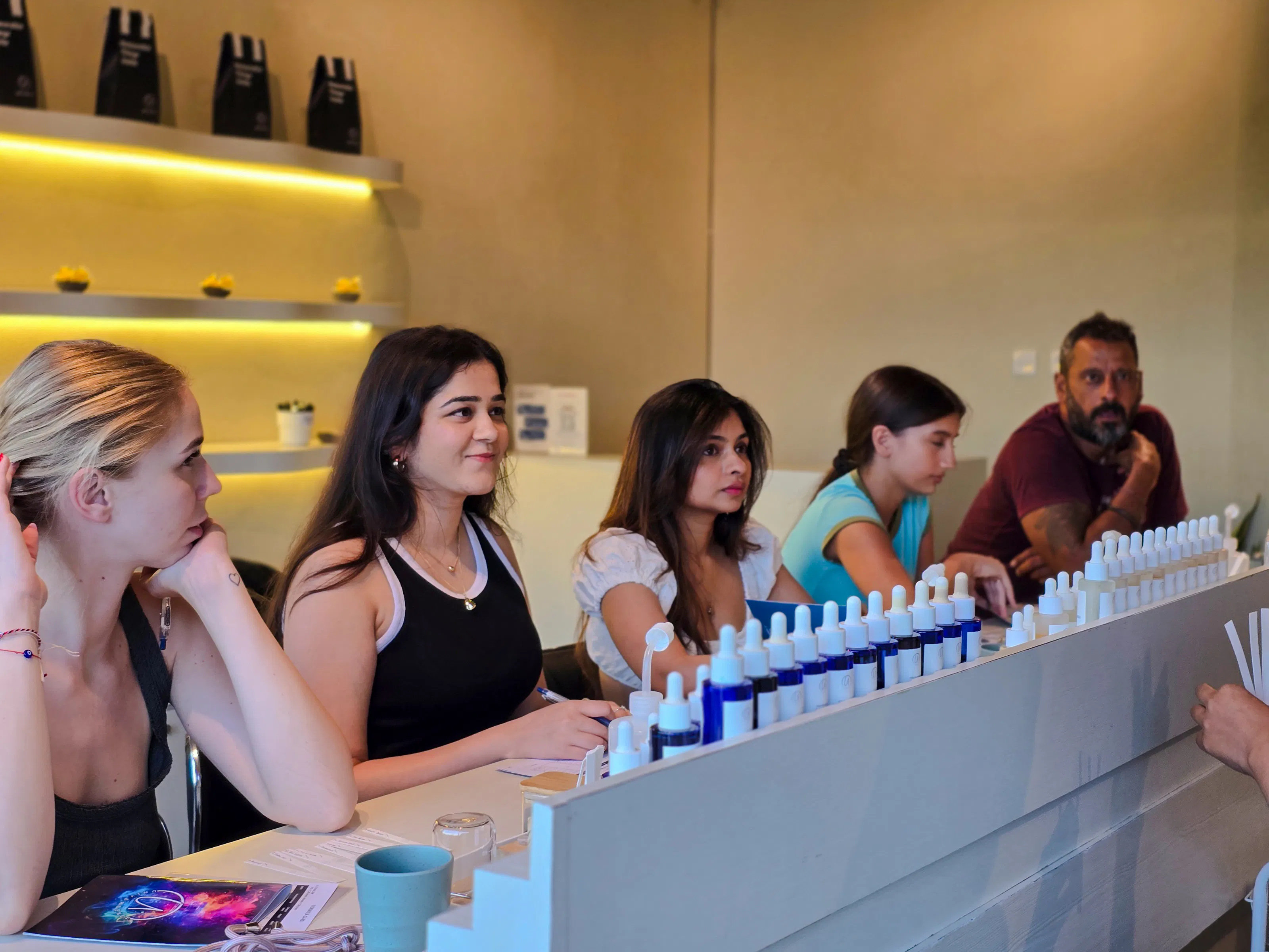 bali perfume-making workshop at universence in canggu-6