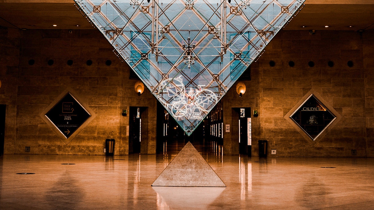Museu do Louvre exposições