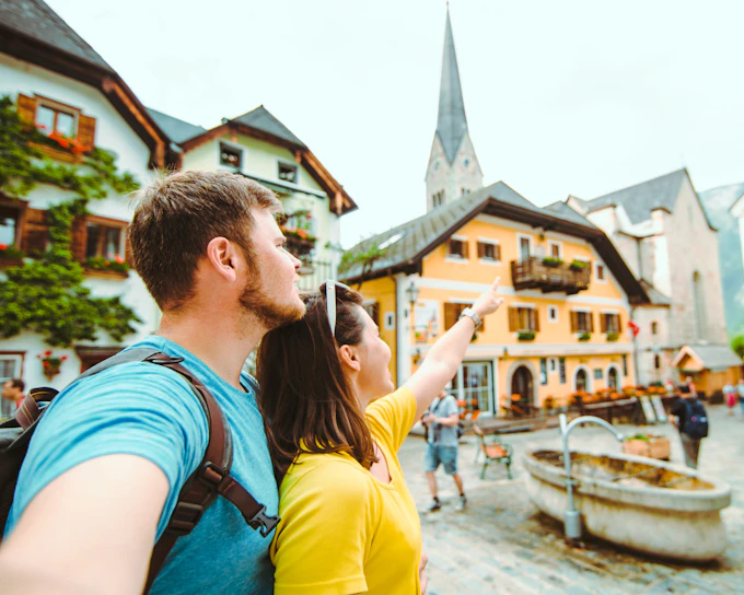From Salzburg: Private Hallstatt Tour by Private Car with Skywalk Funicular Tickets