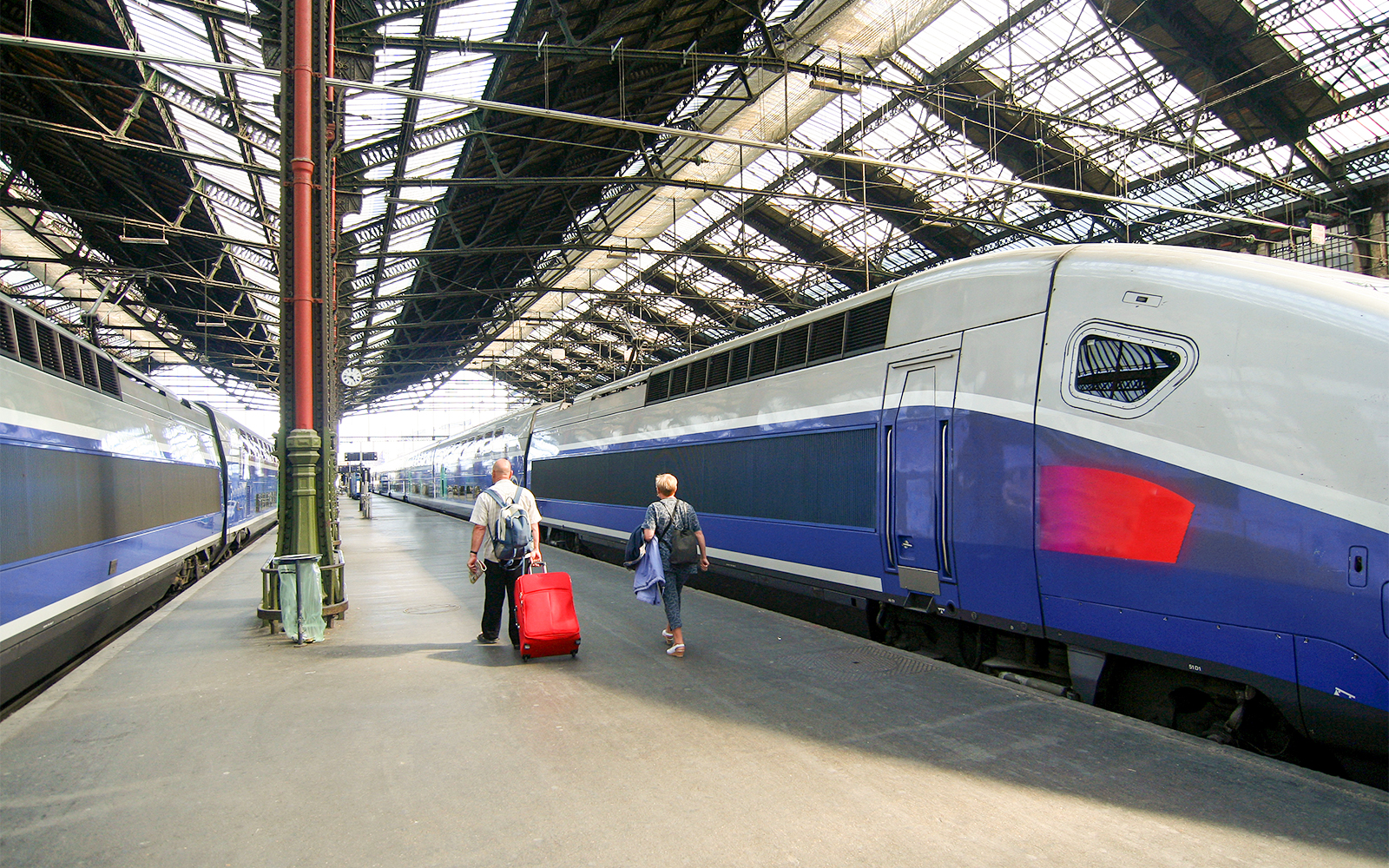 visit mont saint michel by train
