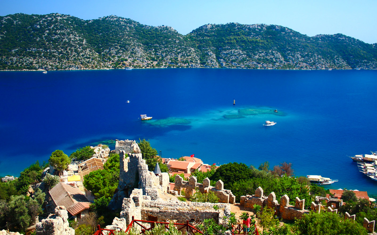 Kas: Kekova Sunken City Cruise with 5 Bays, Kalekoy & Lunch