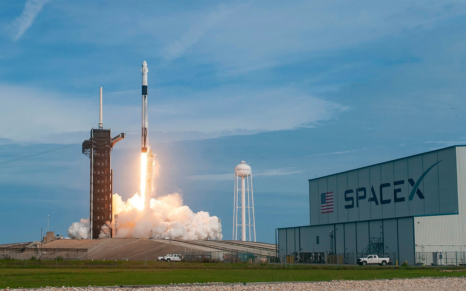 Kennedy Space Center launch photos