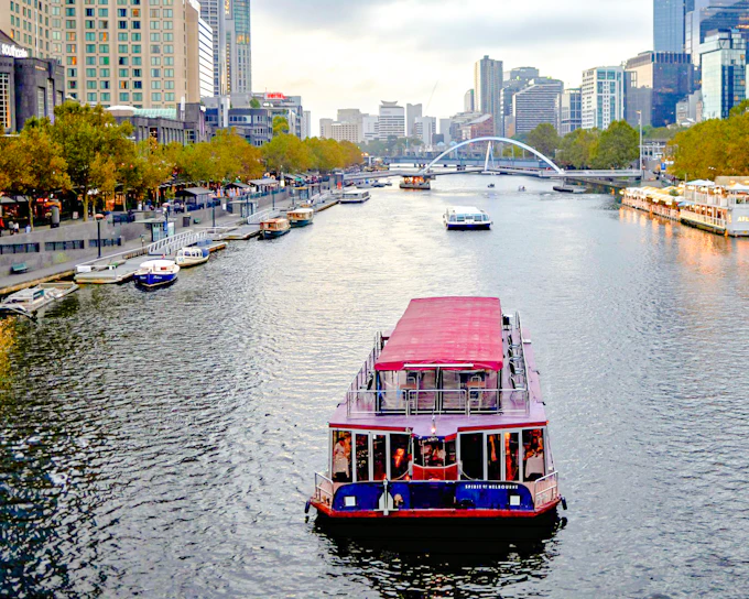 Spirit of Melbourne: Multi-Course Dining Cruises with Drinks