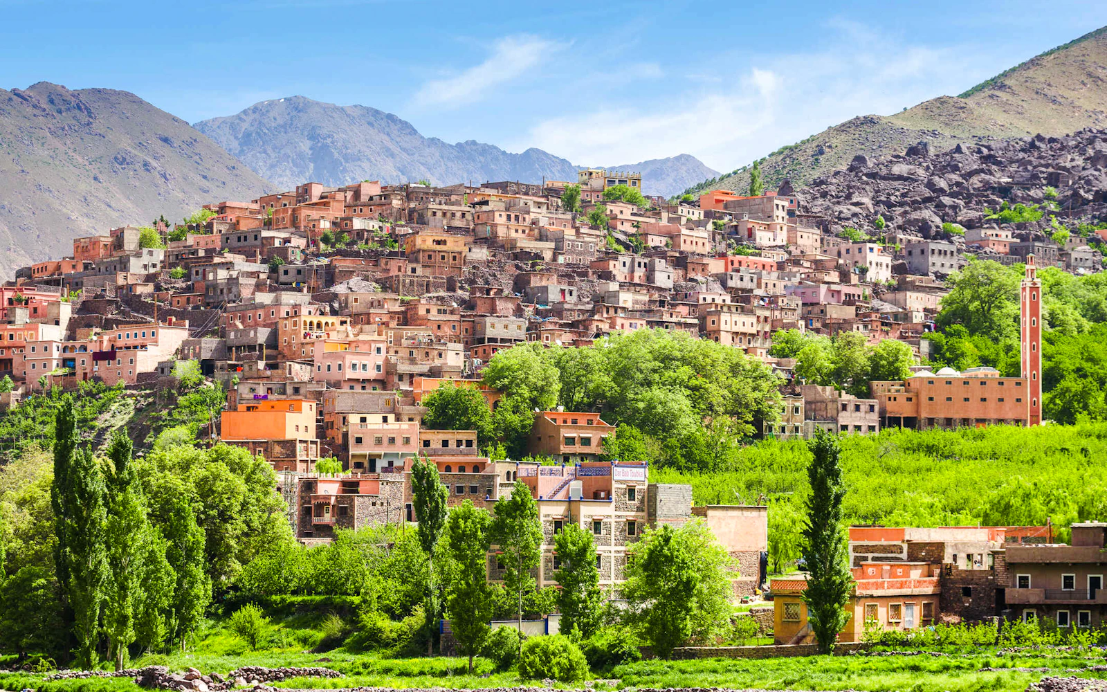 From Marrakesh: Atlas Mountains & Three Valleys Tour with Lunch