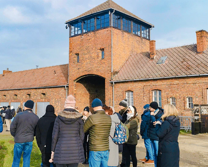 From Krakow: Auschwitz-Birkenau Guided Tour with Transfers