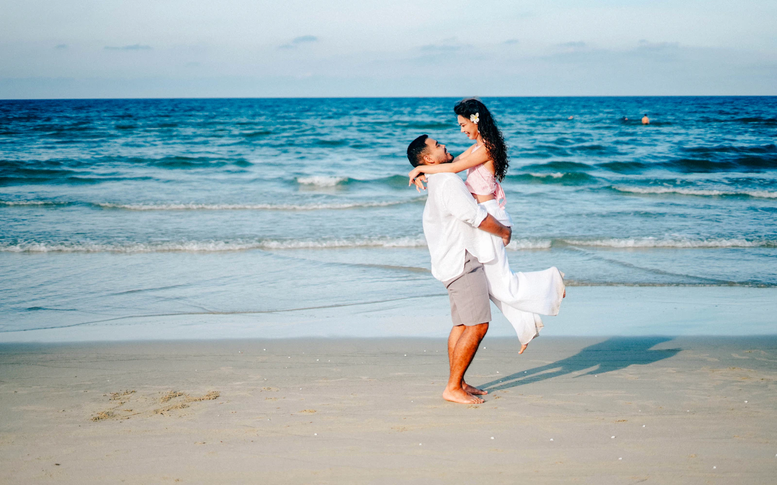 Da Nang: Beach Photoshoot with Professional Photographer Image 3