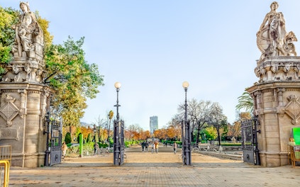 Intrarea principală