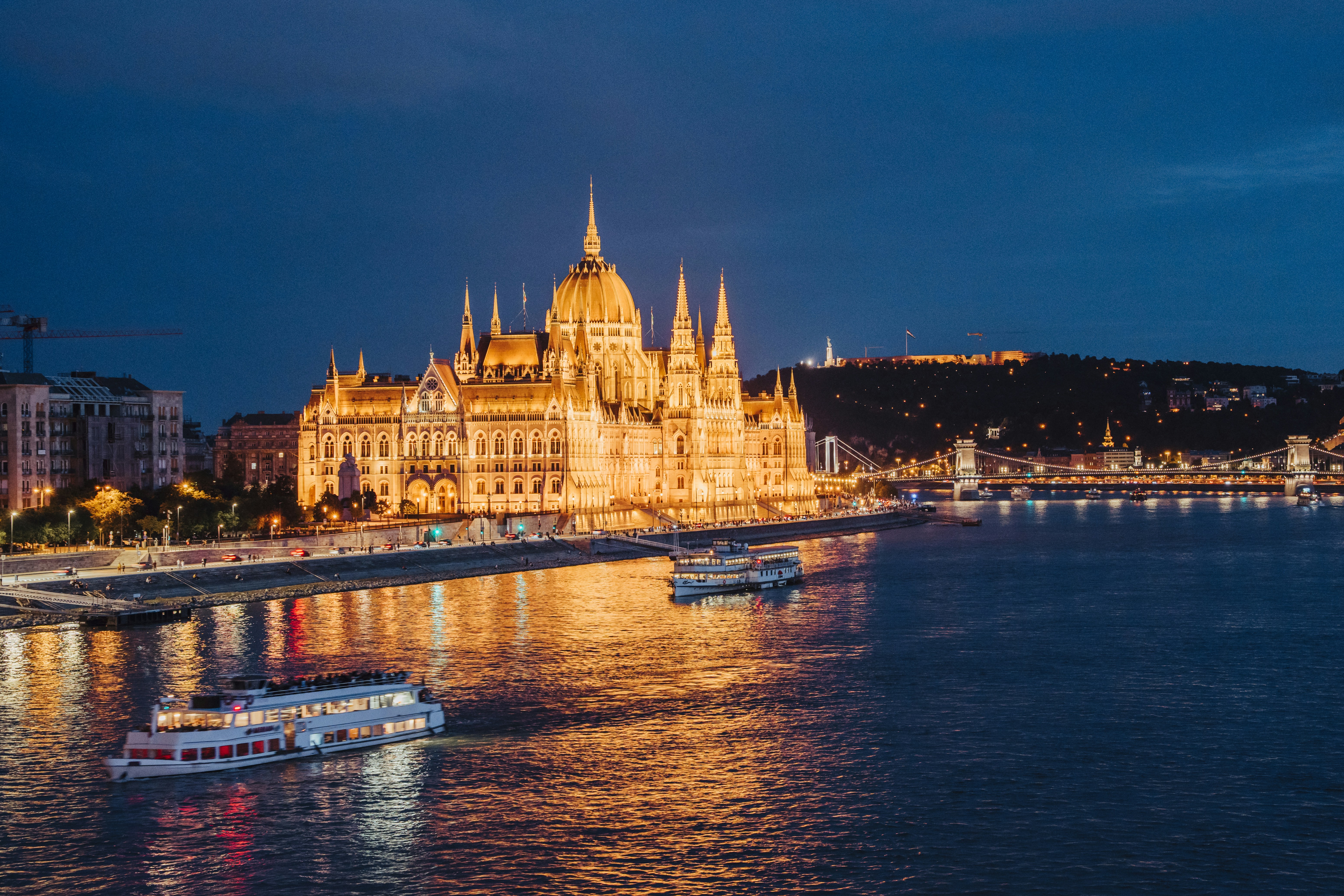  Det ungarske parlament