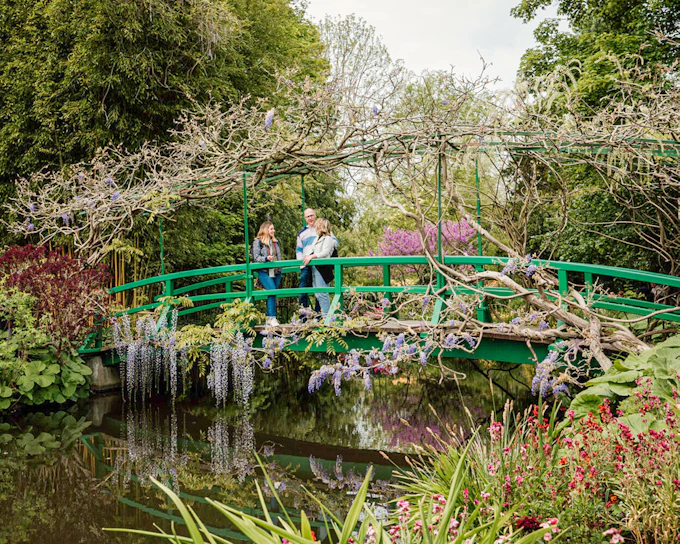 Monet’s House & Gardens Skip-the-Line Entry with Giverny Guided Walking Tour