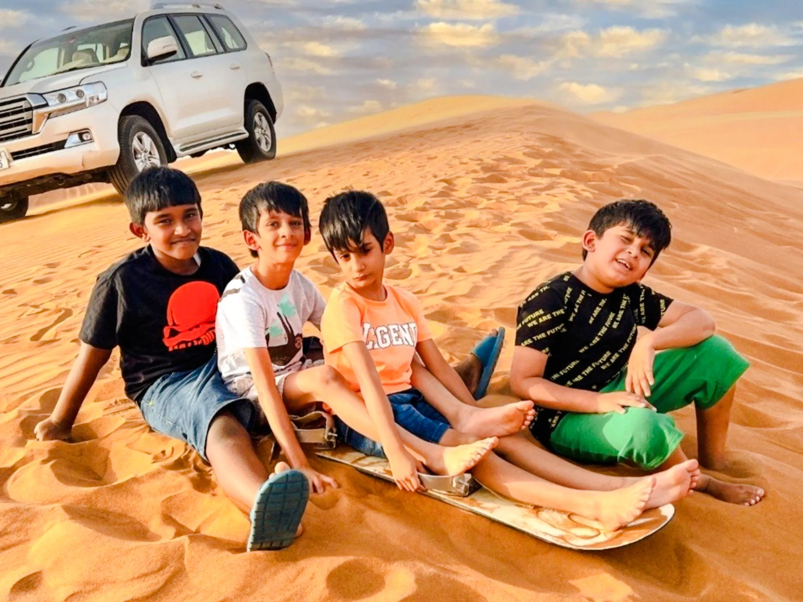 Dubai Evening Desert Safari with 4x4 Dune Bashing, BBQ Dinner, Live Shows & Hotel Transfers