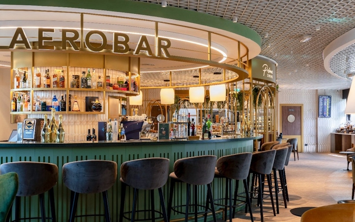 Bar counter at Plaza Premium First, Terminal 1, Leonardo da Vinci-Fiumicino Airport.