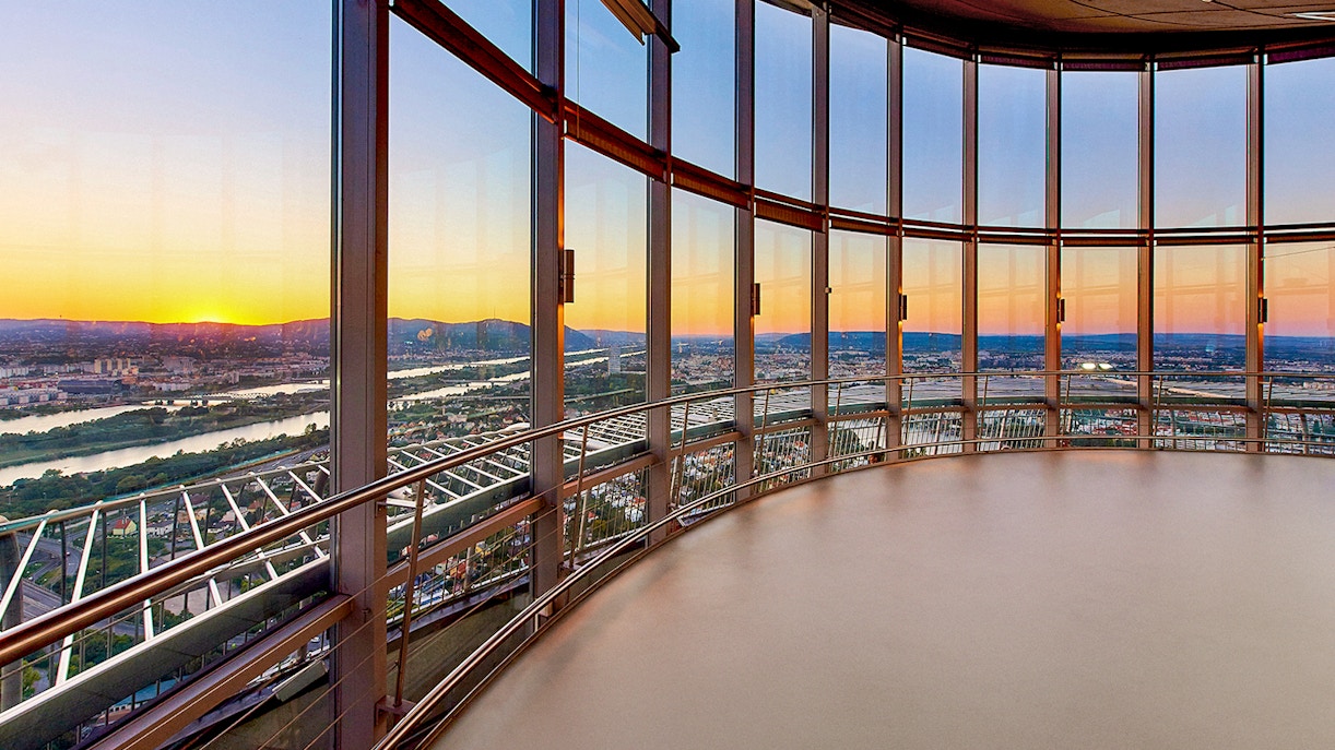 Tips to note when visiting the Danube Tower