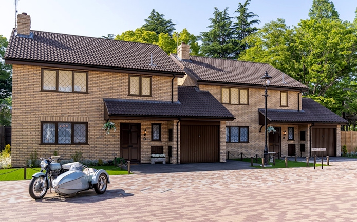 Privet Drive house exterior at Warner Bros. Studio Tour Tokyo, featuring a motorcycle with sidecar.