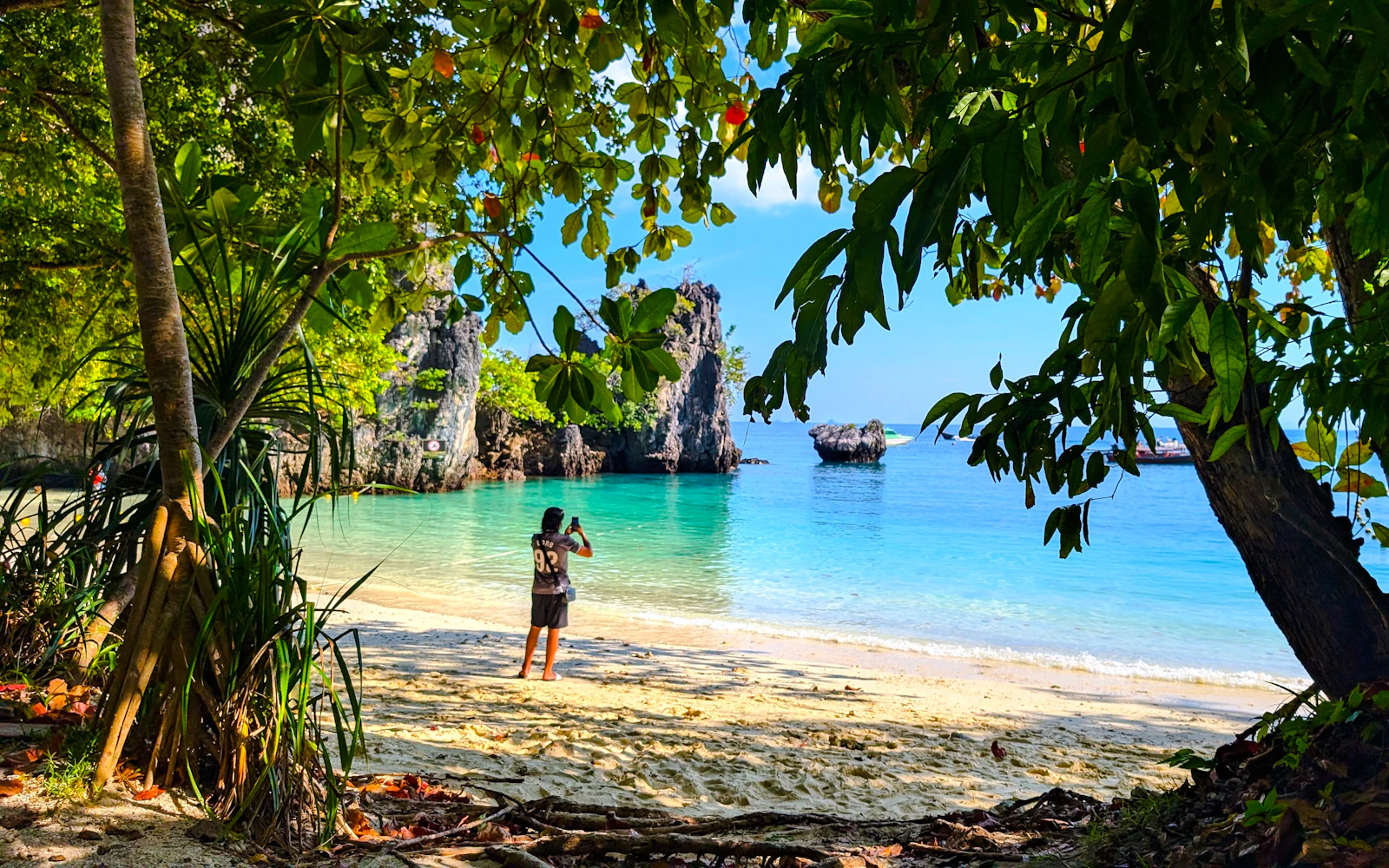 Koh Yao Yai/Noi: Private Longtail Boat Island Hopping Tour