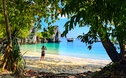 tour privato in barca longtail da un’isola all’altra con partenza da koh yao yai o koh yao noi-1