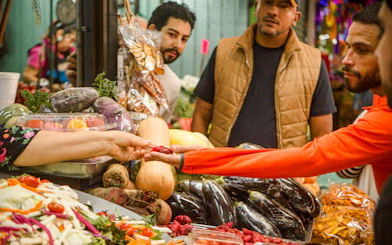 Mexico City Mercado de Jamaica Small-Group Food Tour with Salsa-Making Workshop