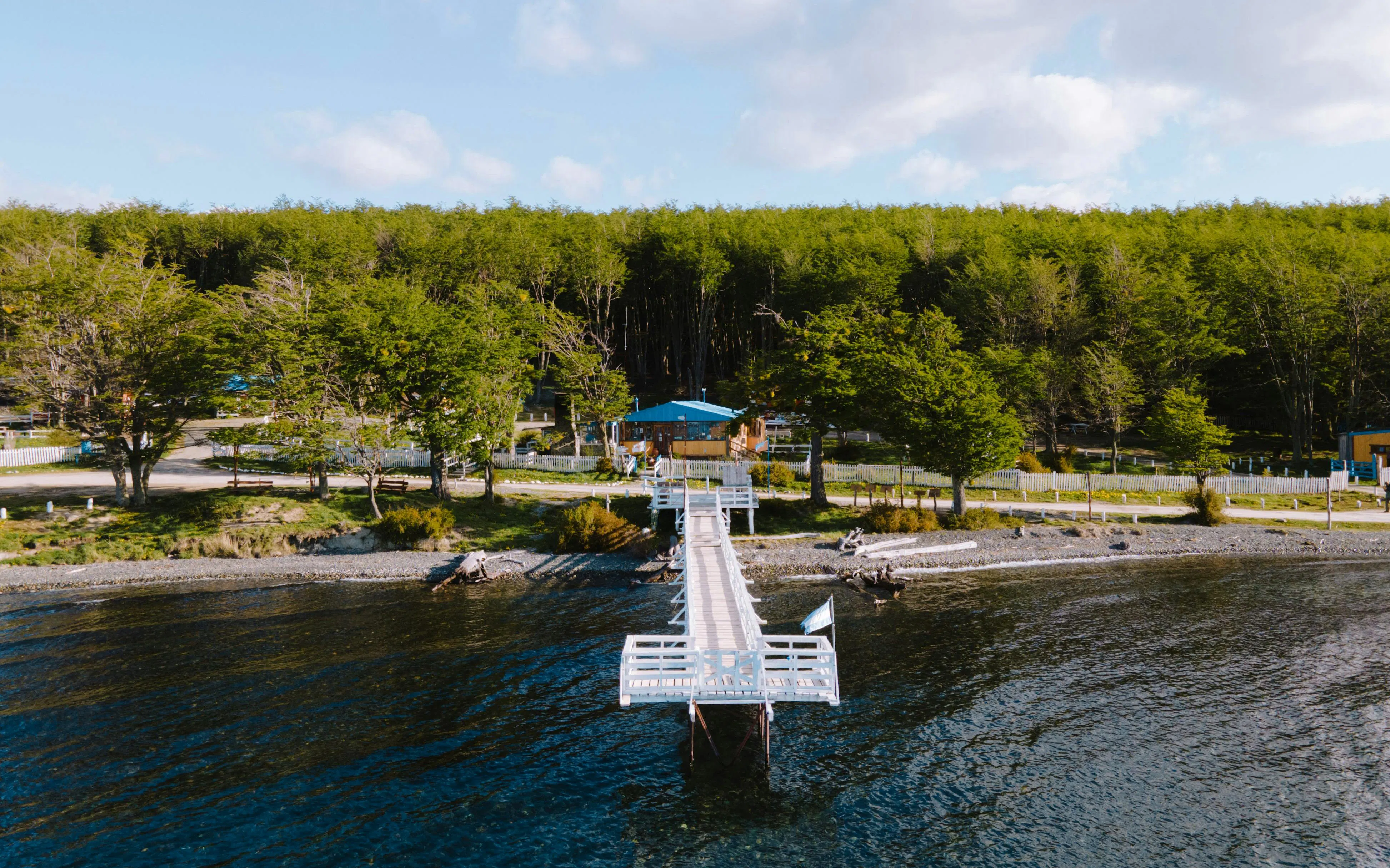 From Ushuaia: Escondido & Fagnano Lakes Tour