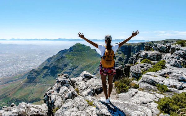 Cape Town: Half-Day City Tour with Table Mountain Cable Car Ticket and Hotel Pickup