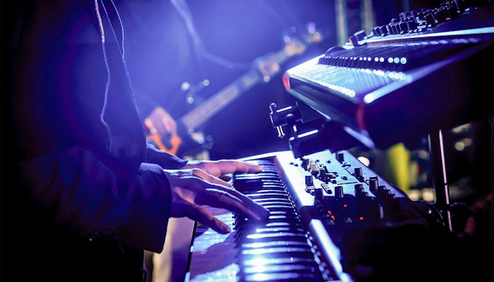 Rock Bar Performances