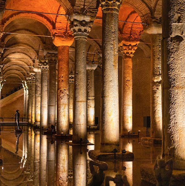 Subterranean Wonders: Navigating the Basilica Cistern like a pro