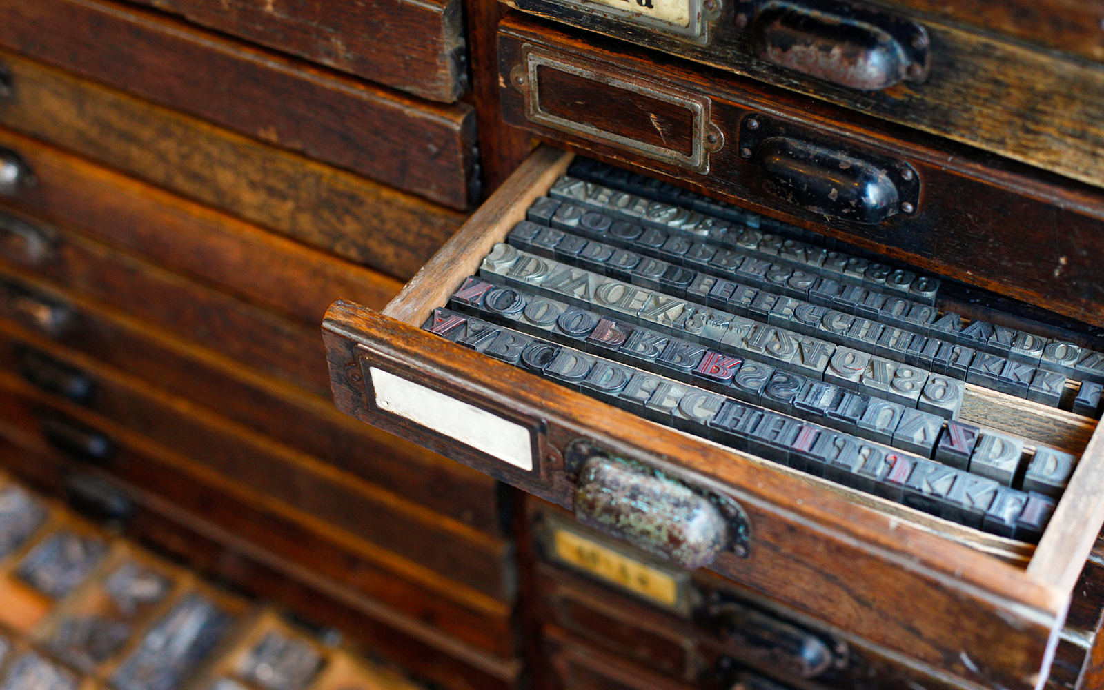 Shopping at Niagara Falls