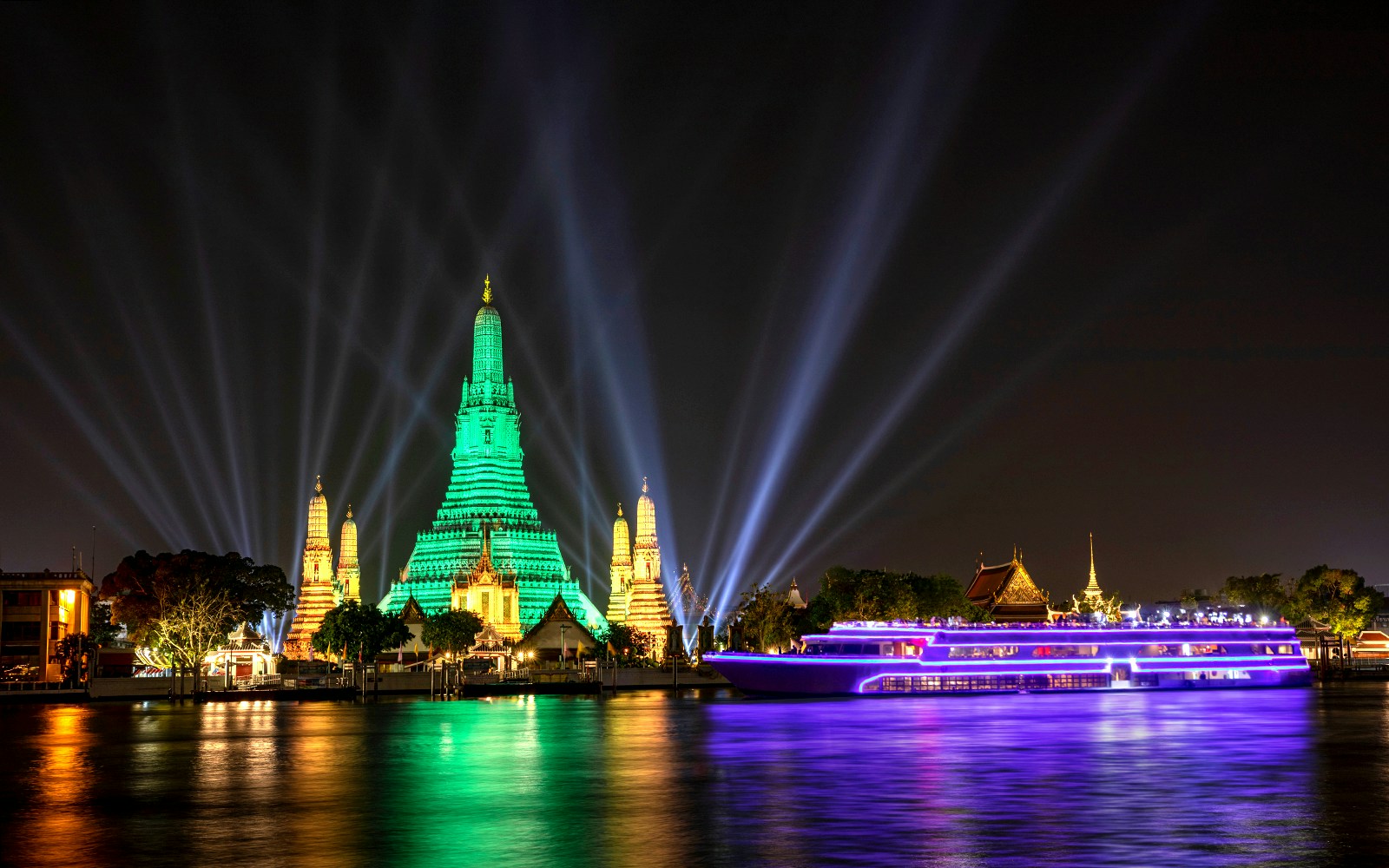 View of the White Orchid River Cruise