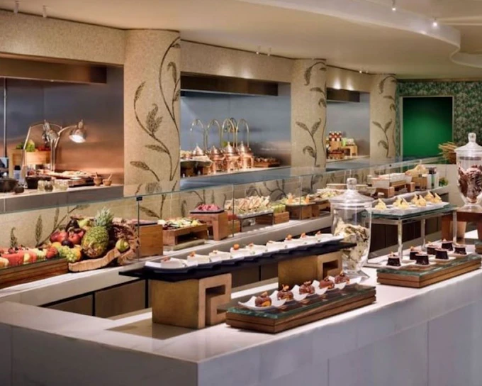 Giardino Breakfast Buffet: International Buffet with Live Cooking Stations and Outdoor Terrace