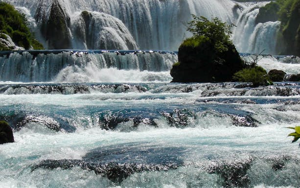 epic una whitewater rafting in croatia-5