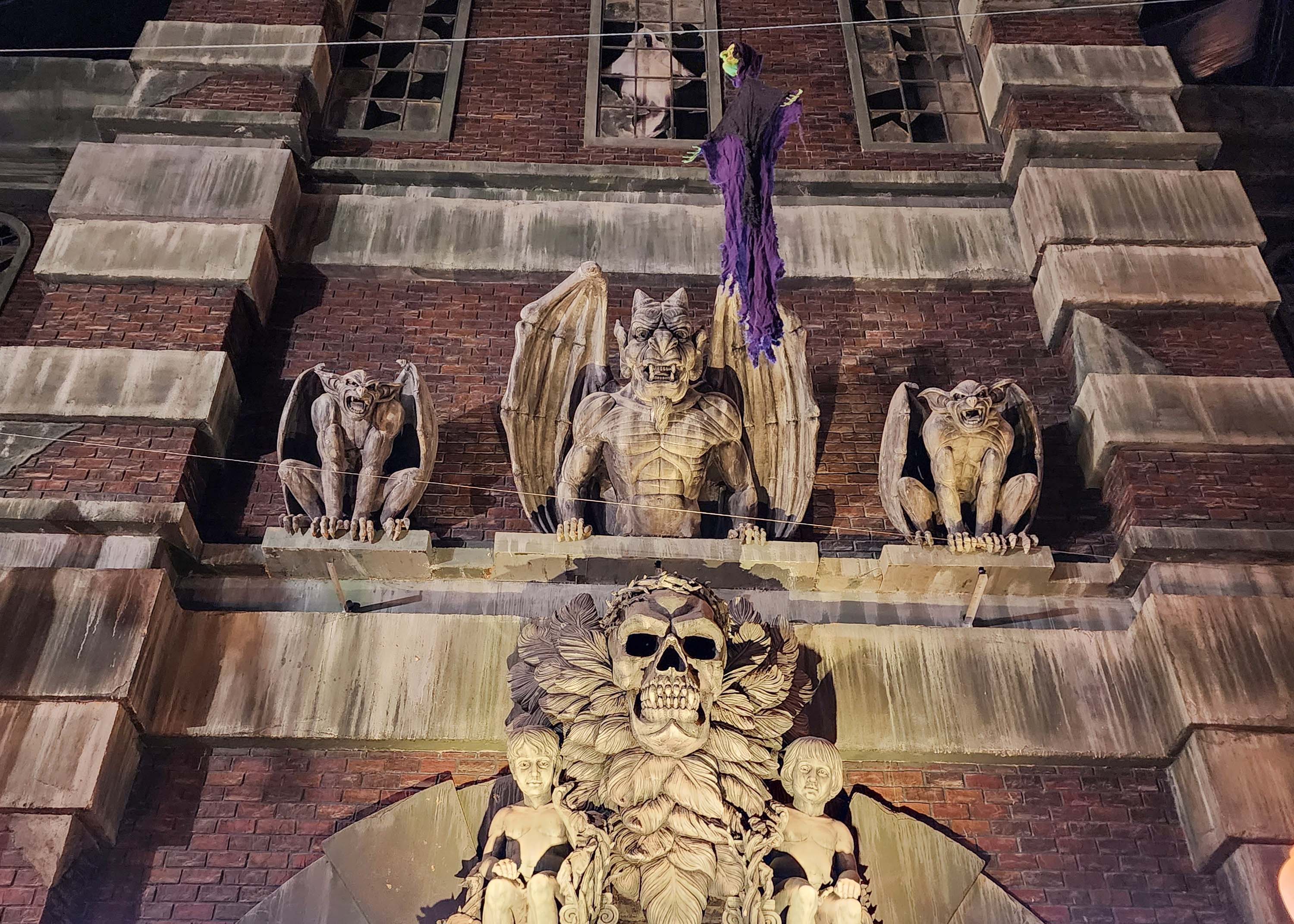 IMG Worlds of Adventure