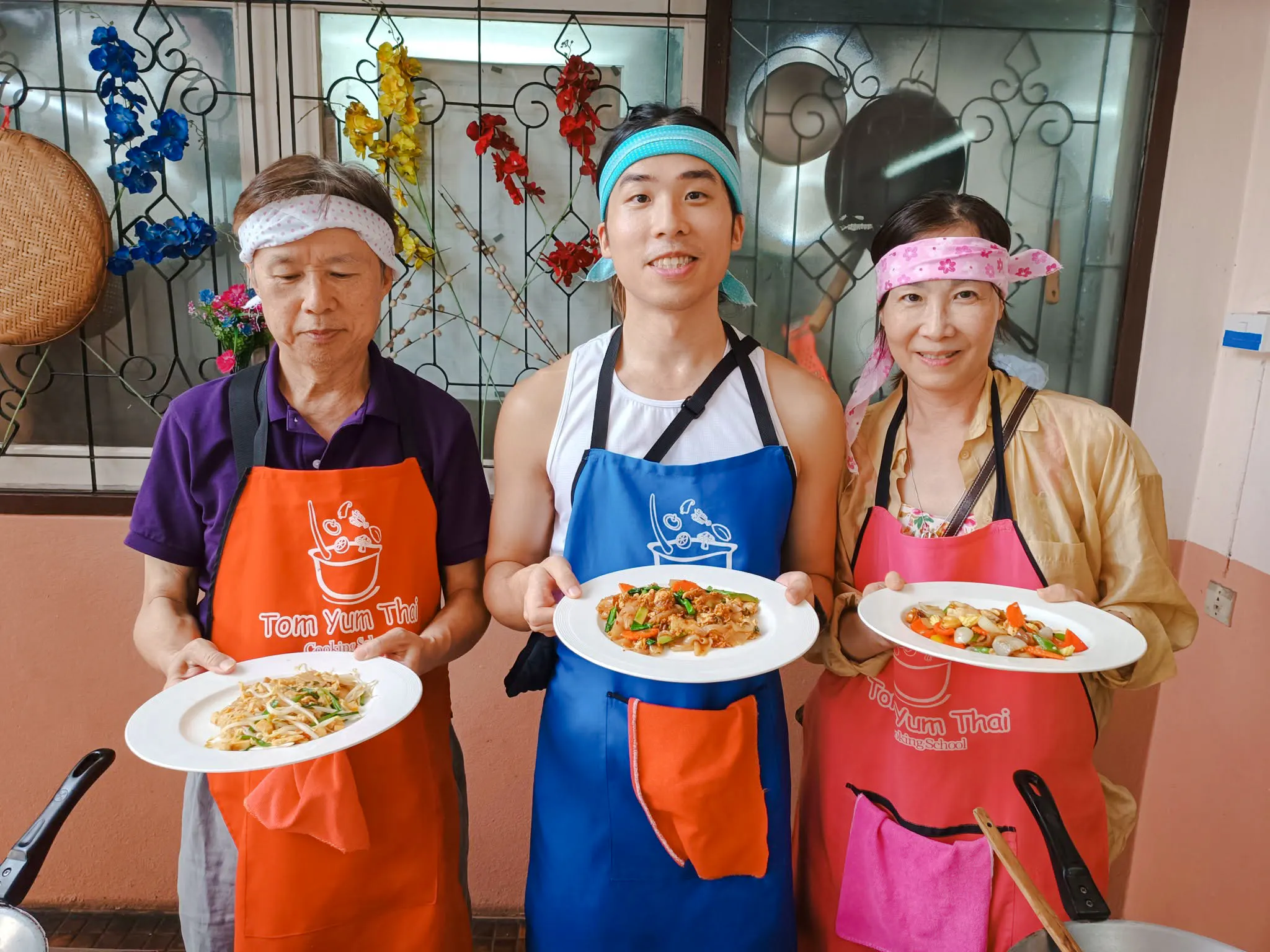 Chiang Mai Cooking Class with Local Market Tour and Round-Trip Transfers Image 4