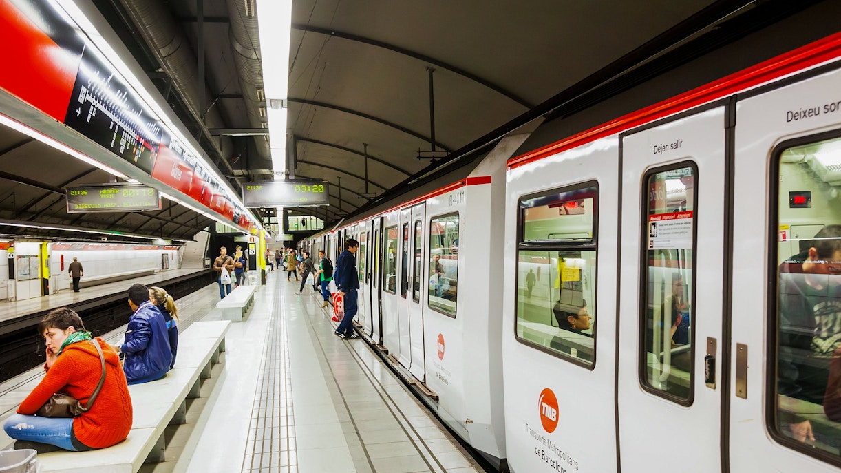 Casa Vicens - Getting There