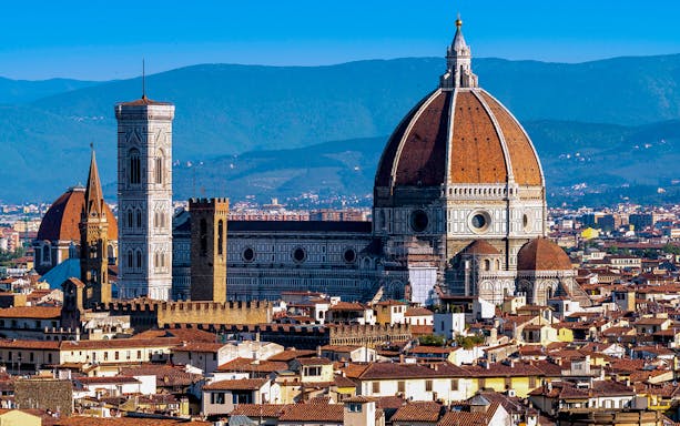 Florence skyline with Cathedral of Santa Maria del Fiore and Arno River.