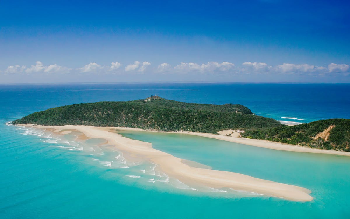 6-hour guided kayak dolphin tour and 4wd beach adventure from noosa-6 6-hour guided kayak dolphin tour and 4wd beach adventure from noosa-6