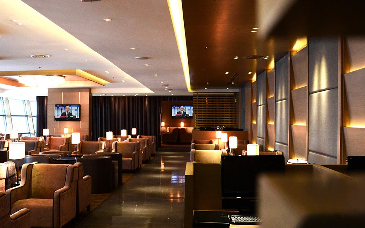 plaza premium first lounge access at kuala lumpur international airport: terminal 1-6 plaza premium first lounge access at kuala lumpur international airport: terminal 1-6